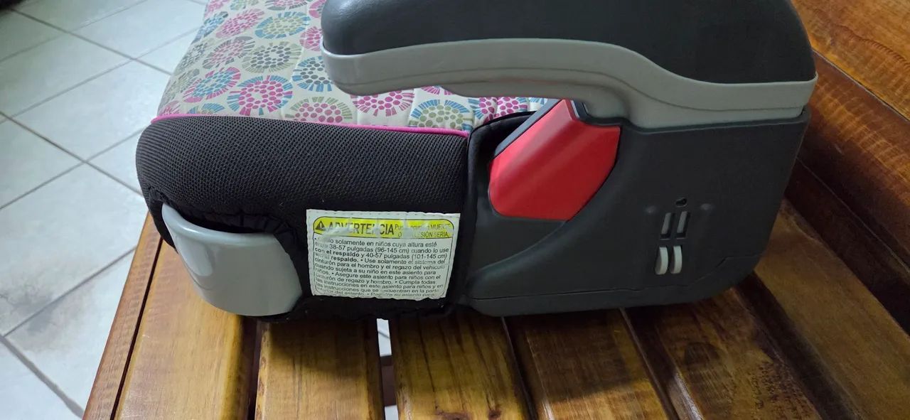 Assento infantil BOOSTER GRACO para veículo  - Foto 3