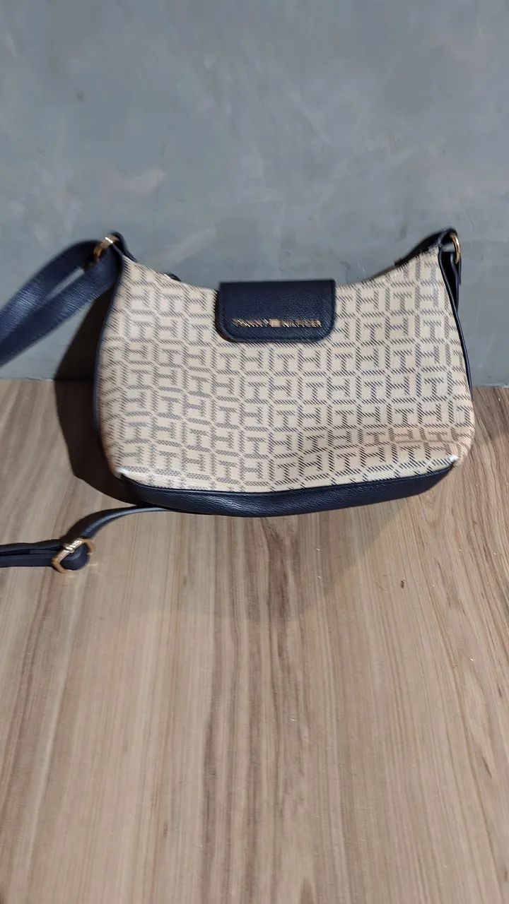 Bolsa transversal Tommy 