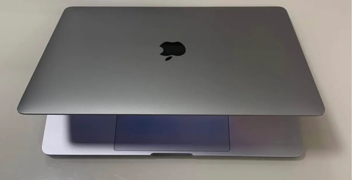 MacBook Pro 2019 - Core i5 - Foto 5