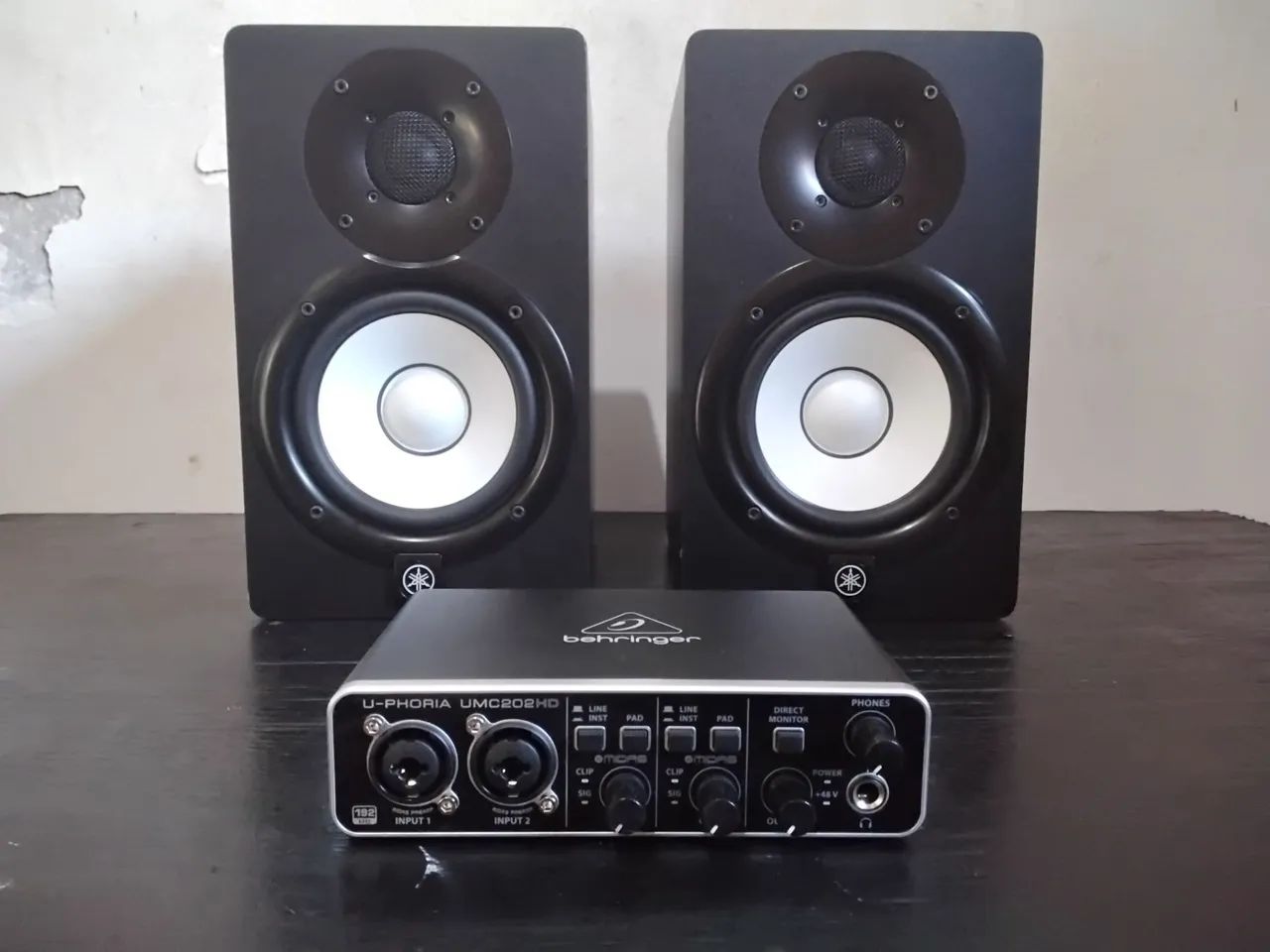 Monitores + interface de audio - Foto 2
