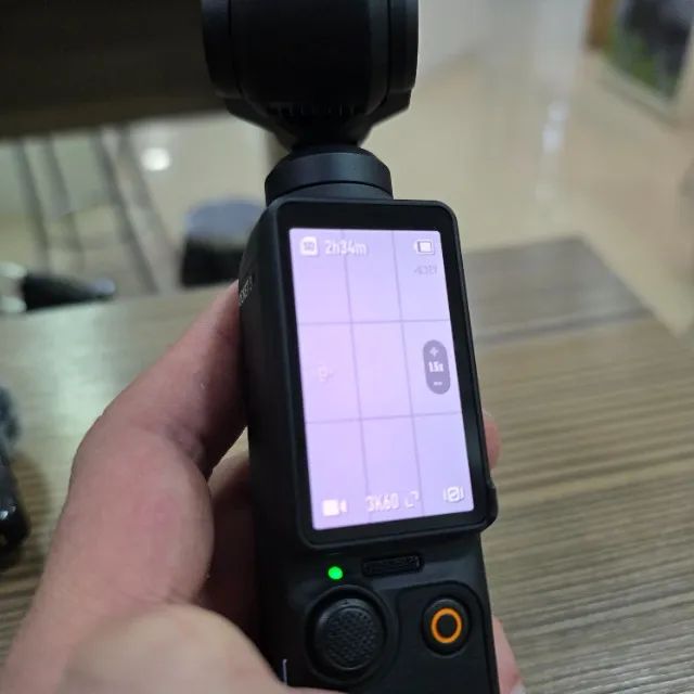 DJI Osmo Pocket 3 Creator Combo Câmera 4K com Microfone e Acessórios - Foto 5