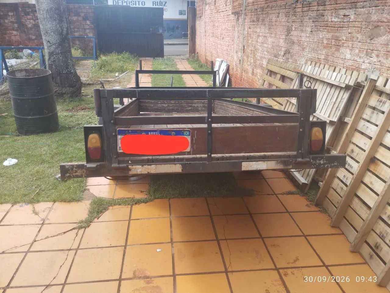 Carretinha documentada com placa - 3m x 1m - Foto 3