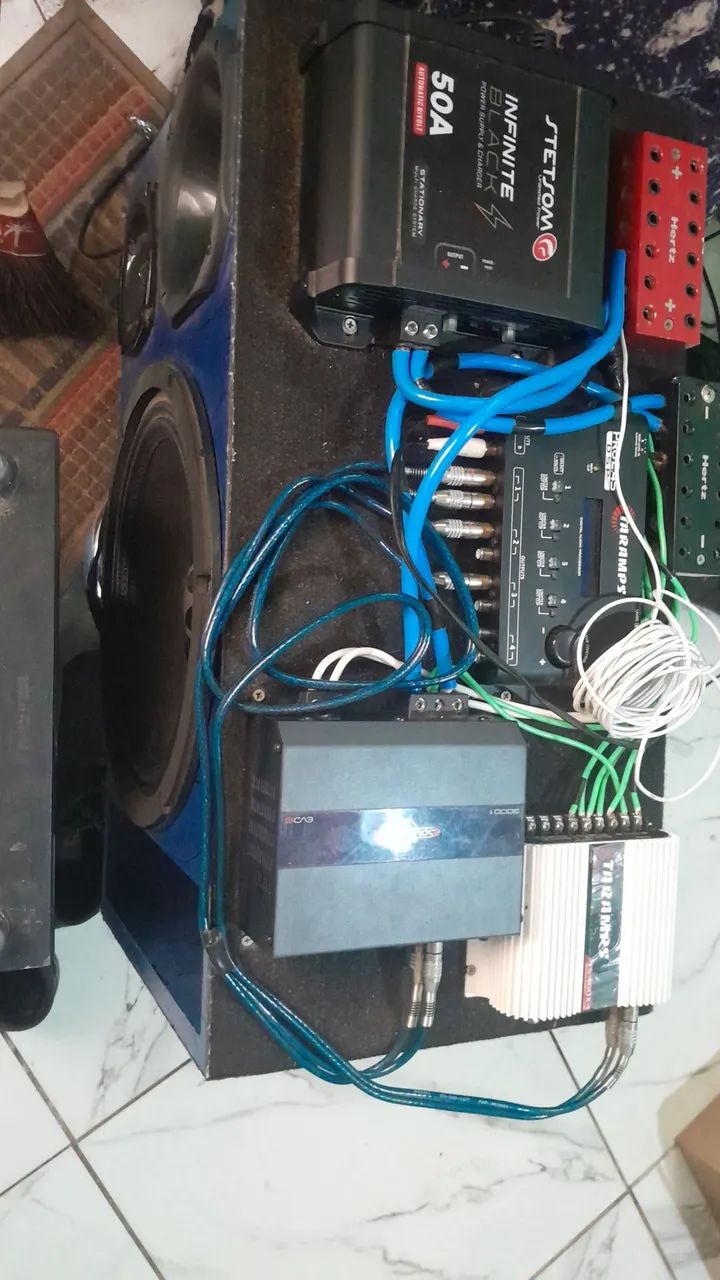 Som automotivo
