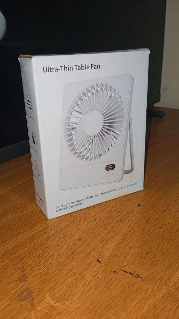 Ultra Thin Table Fan 