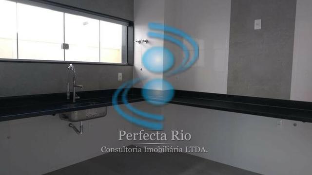 Linda casa, 3 suítes, segurança 24h, closet e bancada em nanoglass - Foto 19