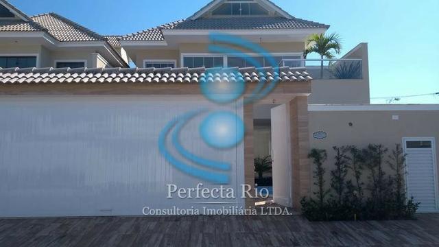 Linda casa, 3 suítes, segurança 24h, closet e bancada em nanoglass