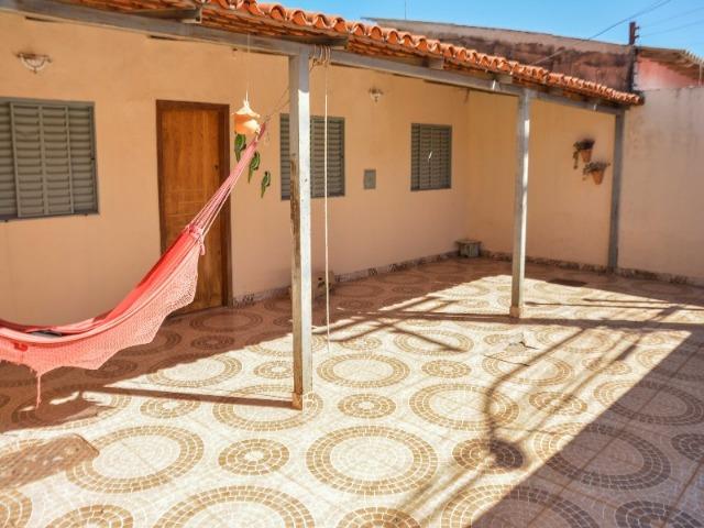 Vendo Ótima casa na QR 215 de Santa Maria - DF