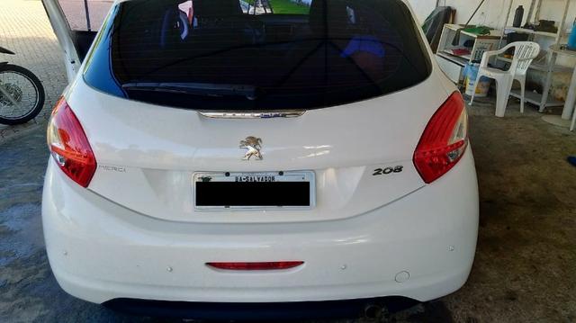 Peugeot 208, única dona, apenas 31.000Km rodados! Super novo! - Foto 6