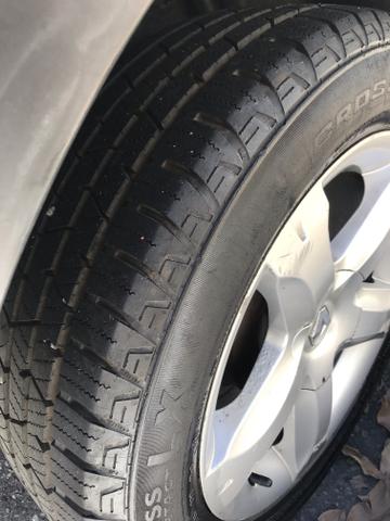 Vendo Sandero Stepway 10/10 1.6 16V preto perolizado - Foto 4