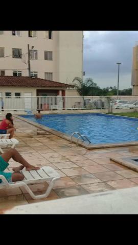 Alugo apartamento