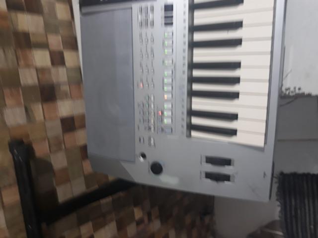 PSR s910 todo bom grava e le mp3 pega microfone top - Foto 3