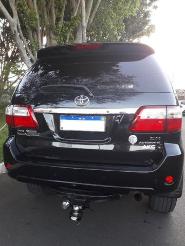 Toyota Hilux SW4 Gasolina / GNV - Foto 6
