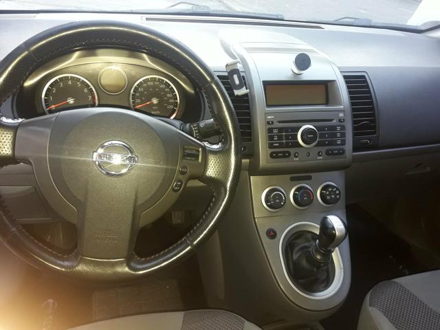 Nissan sentra aceito troca - Foto 5