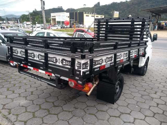 Hyundai Hr Diesel Único Dono - Muito Conservada - Carroceria de Madeira - Foto 3