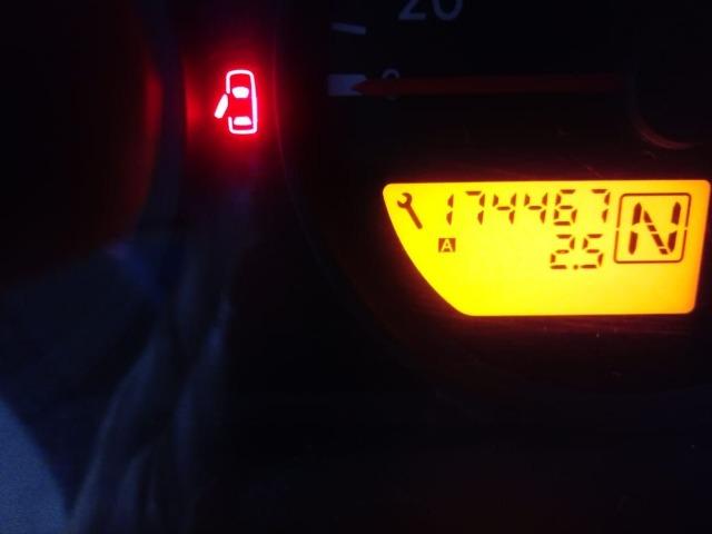 Nissan Frontier LE 2.5 4X4 Aut - Foto 7