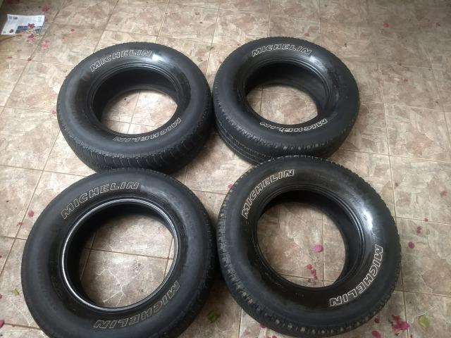 4 Pneus Michelin usados 245/70 R16 por R$390,00 - Foto 4