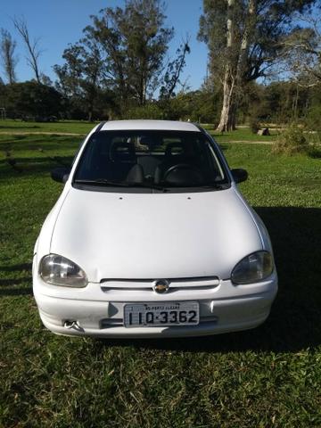 Corsa Hatch - Foto 3