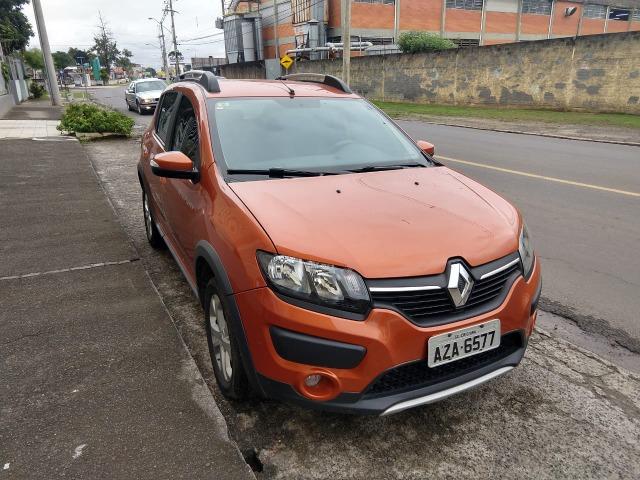 Sandrero StepWay Automatizado Gasolina e GNV 1.6R - Foto 4