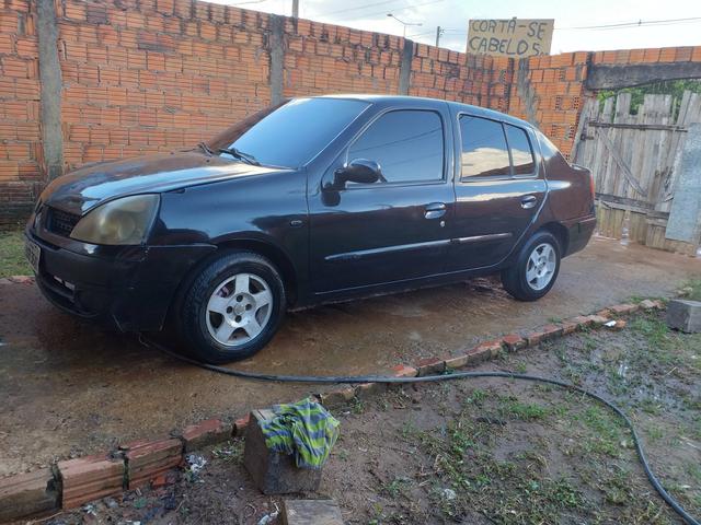 Reno clio vendo ou troco - Foto 2