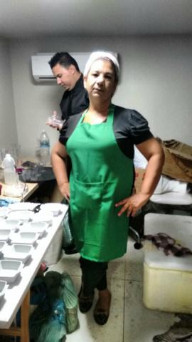 Fritadeira ,copeira e garçonete