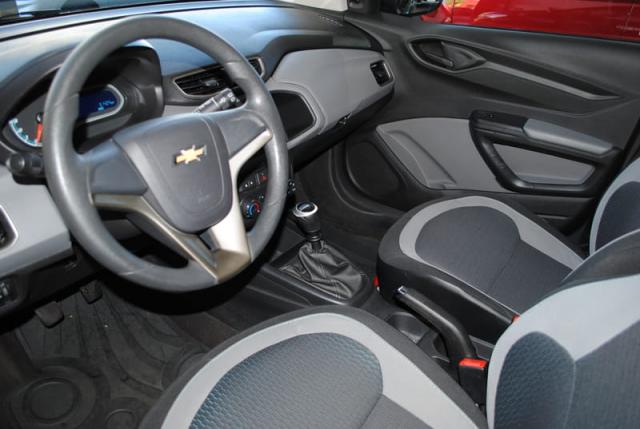 CHEVROLET ONIX 1.0 MT LT 2016 - Foto 8