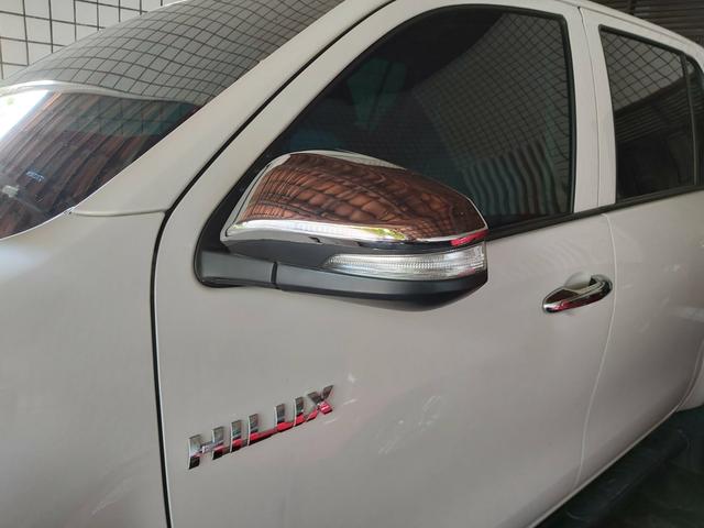 TOYOTA HILUX SR 4x4 2017 DIESEL COMPLETO - Foto 5