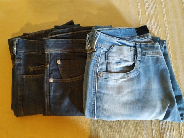 Calças Jeans Hering Tam. 44 - Pack 03 Uni - Foto 2