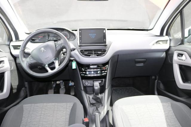 PEUGEOT 208 1.2 ALLURE 12V FLEX 4P MANUAL - Foto 5