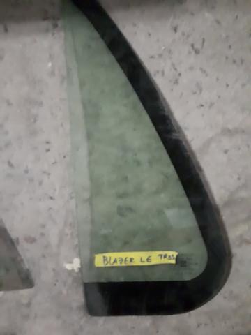 Vidro Fixo Porta Traseira Esquerda GM Blazer 1996 a 2011
