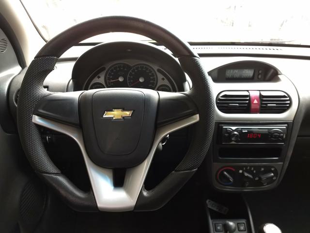 Corsa Hatch 1.4 Premium - Foto 11