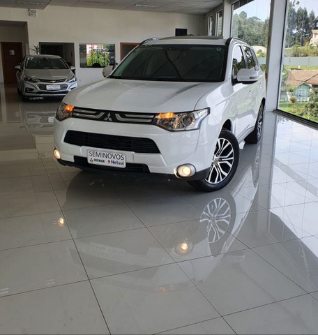 OUTLANDER 2.0 160CV AUTOMÁTICA 2015 - Foto 14