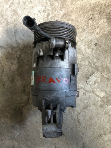 Compressor de ar-condicionado Fiat 1.8 e-torq - Foto 2