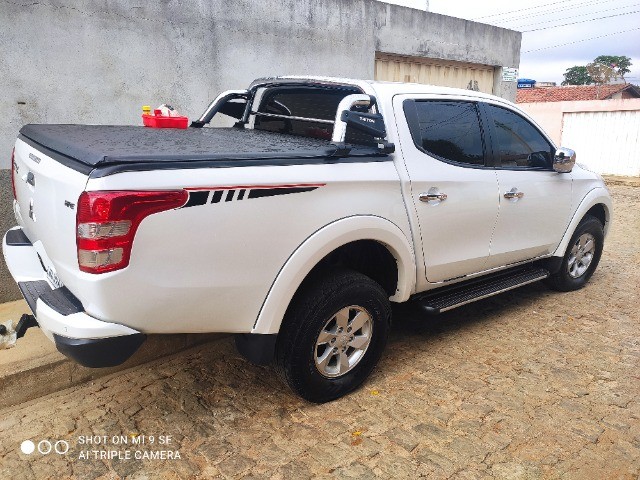 L 200 TRITON SPORT TOP