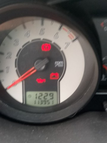 SEDÃ 1.0 4P 8V