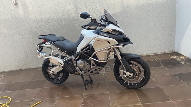 DUCATI MULTISTRADA ENDURO IGUAL ZERO