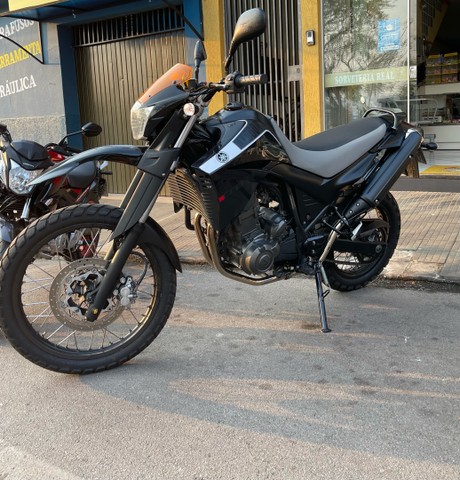 MOTO TOP