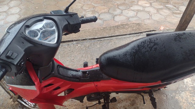 VENDO MOTO KASINSKI 50CC