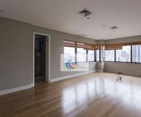 Sala comercial de 370 m² com 12 vagas de garagem, piso elevado com carpete, ar condicionad - Foto 4