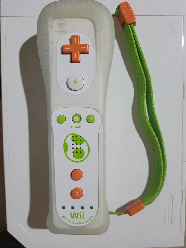 Wii Remote Plus - Yoshi - Nintendo Official Site