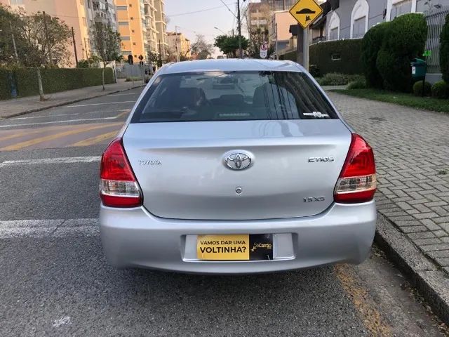 52.900,00 / Etios Sedan XS 1.5 2017 Completo Prata - Foto 7