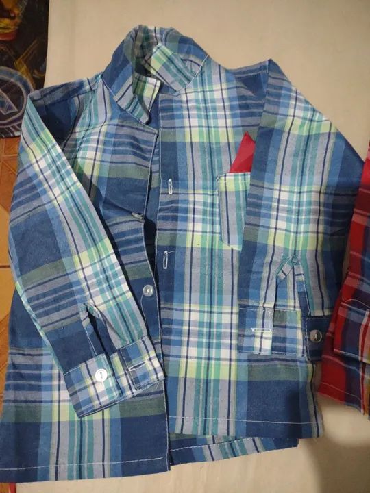 Duas camisas xadrez infantis - Foto 3