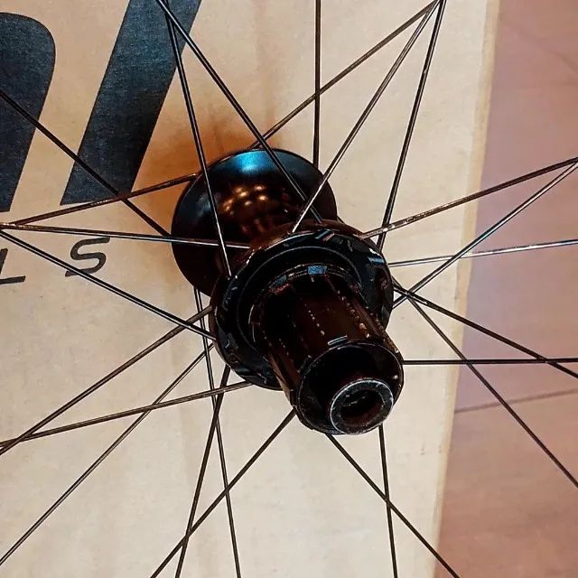 RODAS ROVAL CL50 DISC - Foto 4