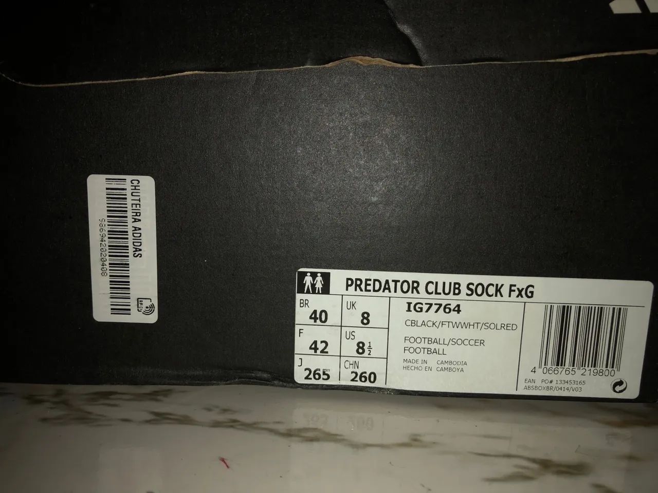 Chuteira Campo Adidas Predator 24 Academy Low Unissex - Preto+Branco - Foto 4