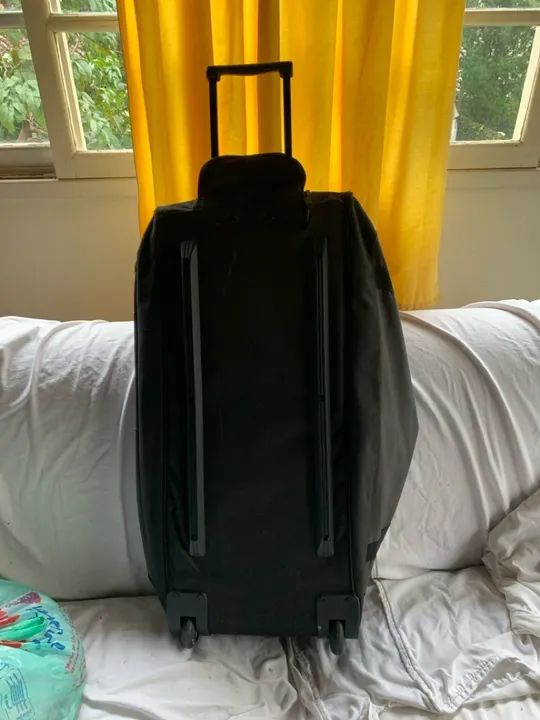 Mala bolsa arsenal de Mônaco original - Foto 4