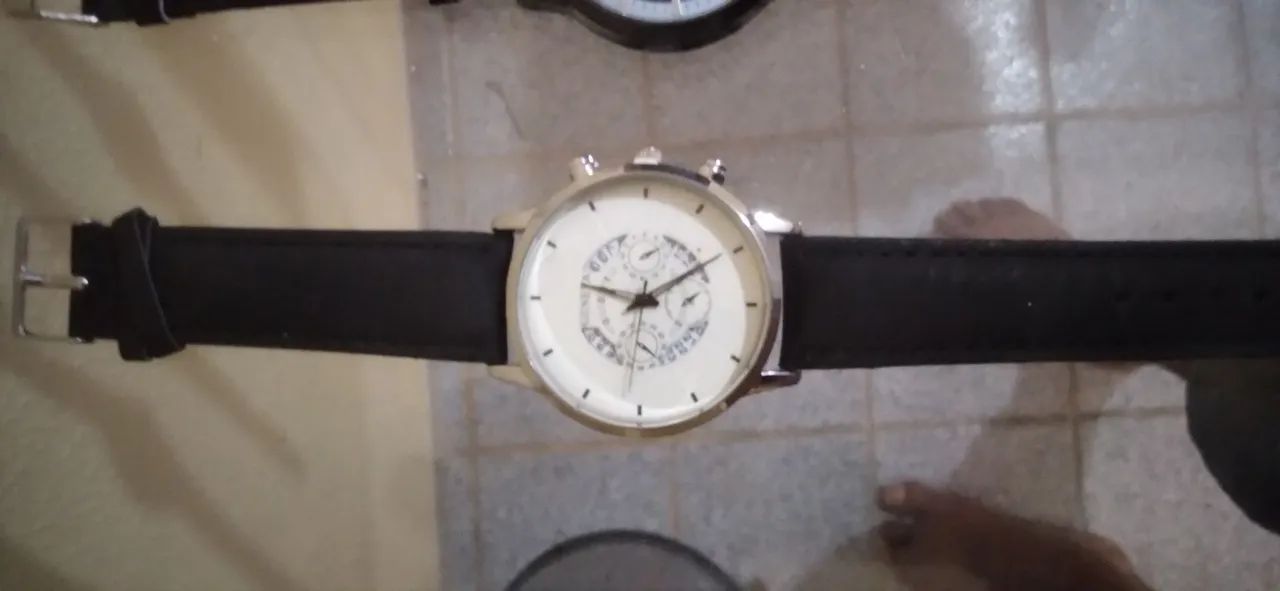 Relógio novo - Foto 2