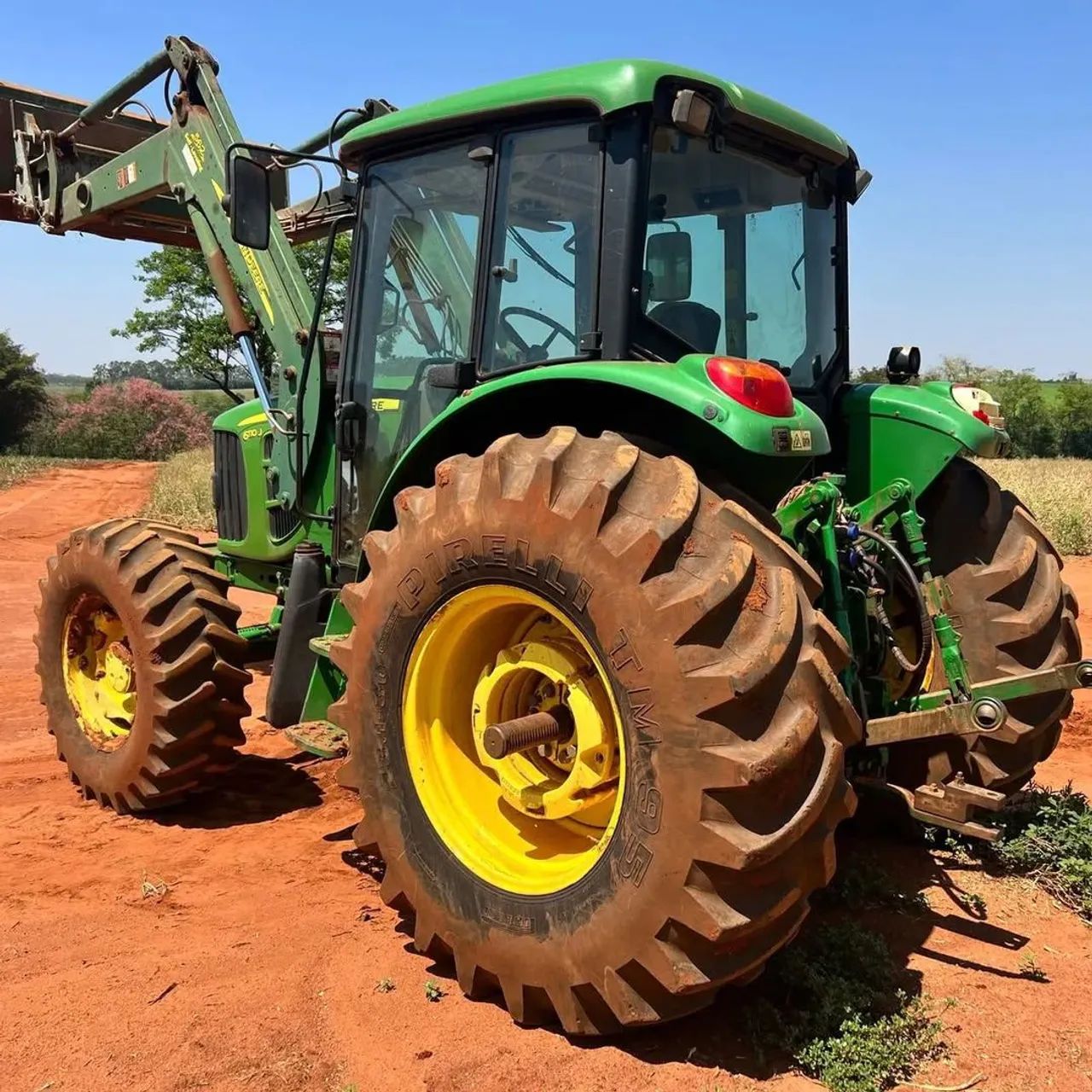 Trator John Deere 6110 J, bem conservado - Foto 4