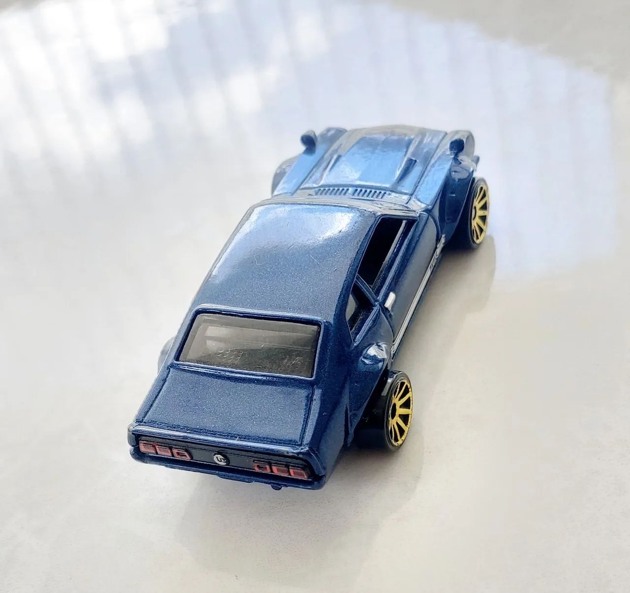 Miniatura Hot wheels- Ford Maverick - Foto 2