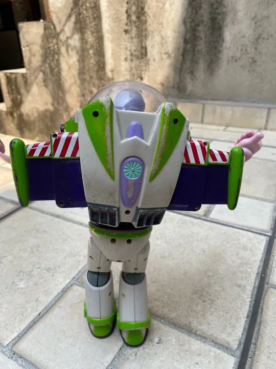 BONECO BUZZ LIGHTYEAR - Foto 3
