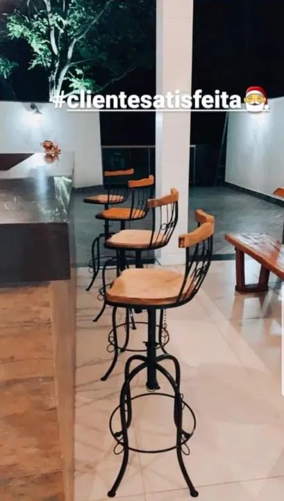 Banco Alto Regulável e Giratório 