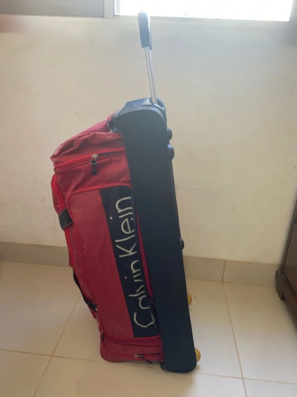 mala de viagem da calvin klein - Foto 3